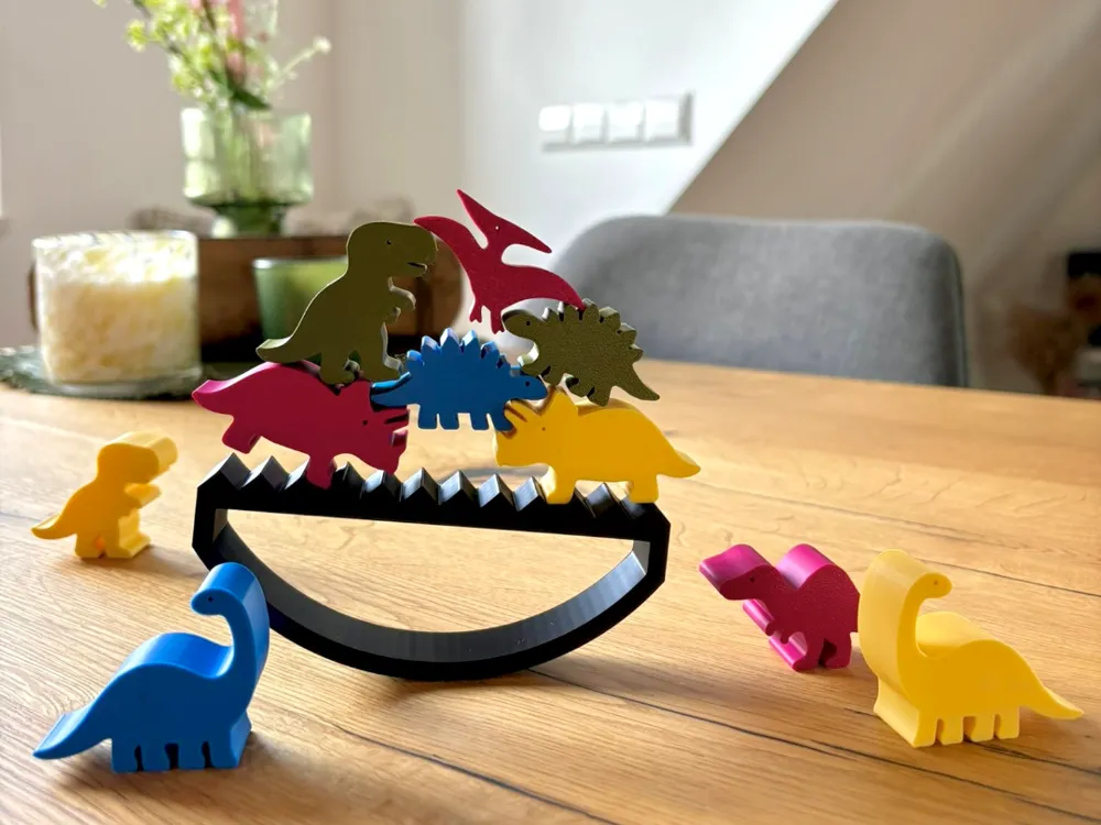 Juguete infantil de dinosaurios impreso en 3D